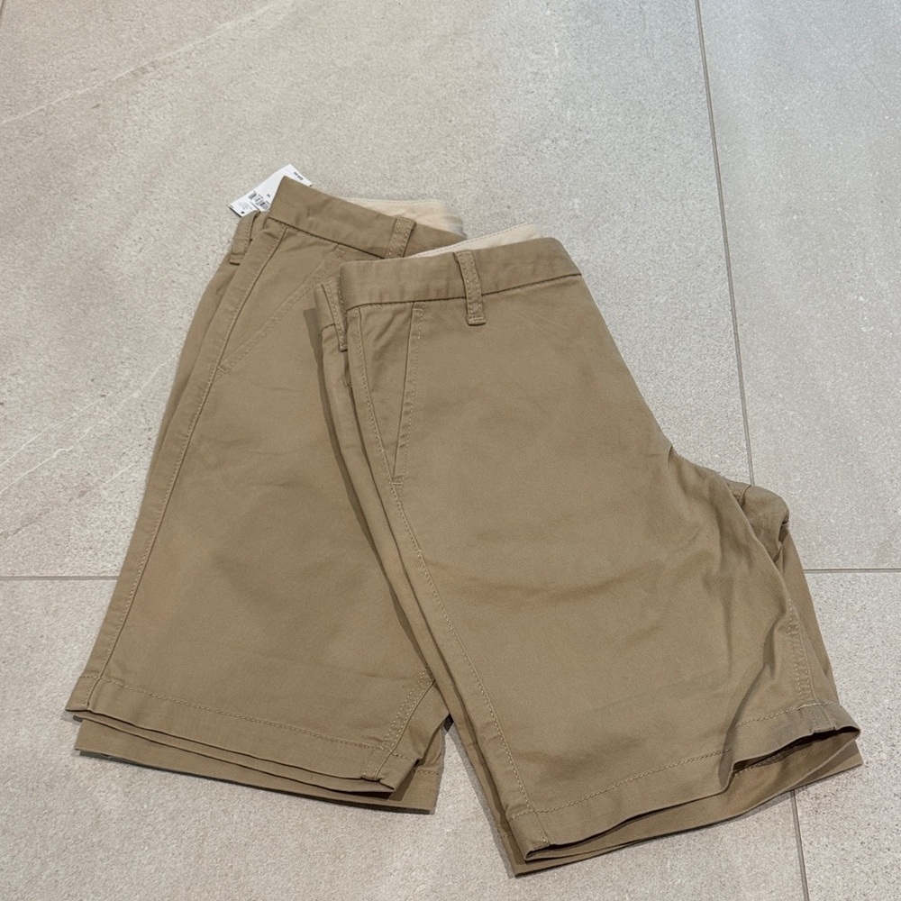 NEW GAP lot Boys Uniform Khaki Shorts Flat Front size 14 KIDS